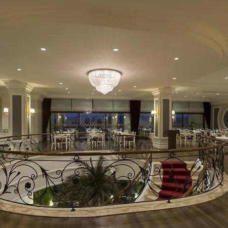 伊斯凡布尔度假屋套房酒店 4*