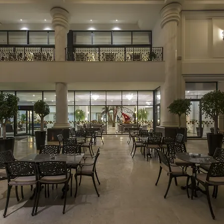 Vialand Palace 4*