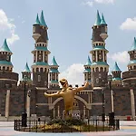 Vialand Palace