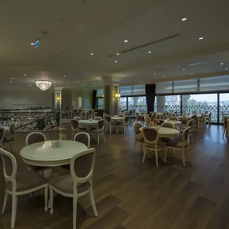 Vialand Palace 4* 이스탄불