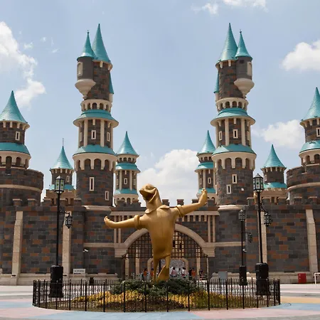 Vialand Palace