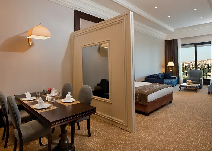 Vialand Palace Отель 4*