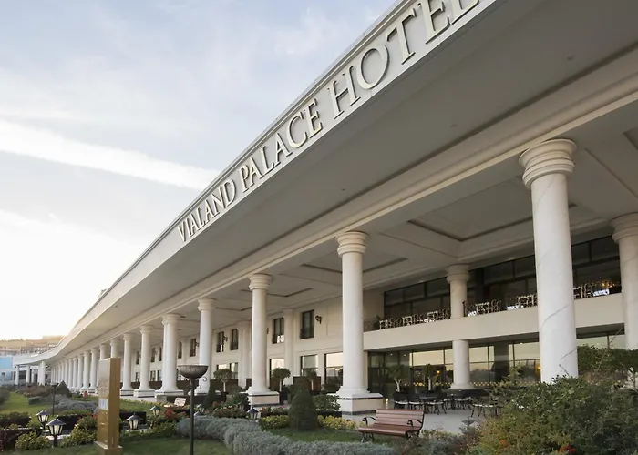 Отель Vialand Palace Стамбул