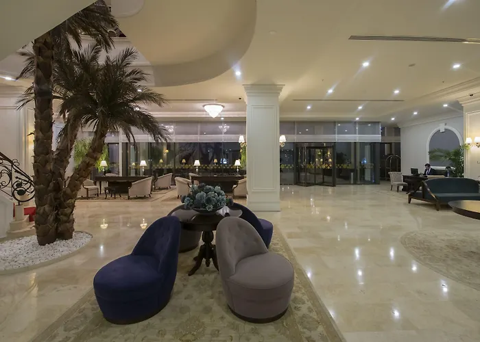 Отель Vialand Palace